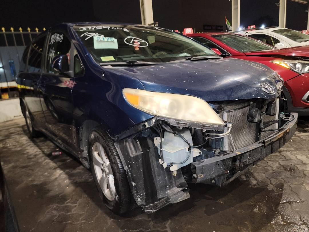 2011 TOYOTA SIENNA — 188295 Miles — Lot BS066918 - Marhaba Auctions Used Cars - Image 7