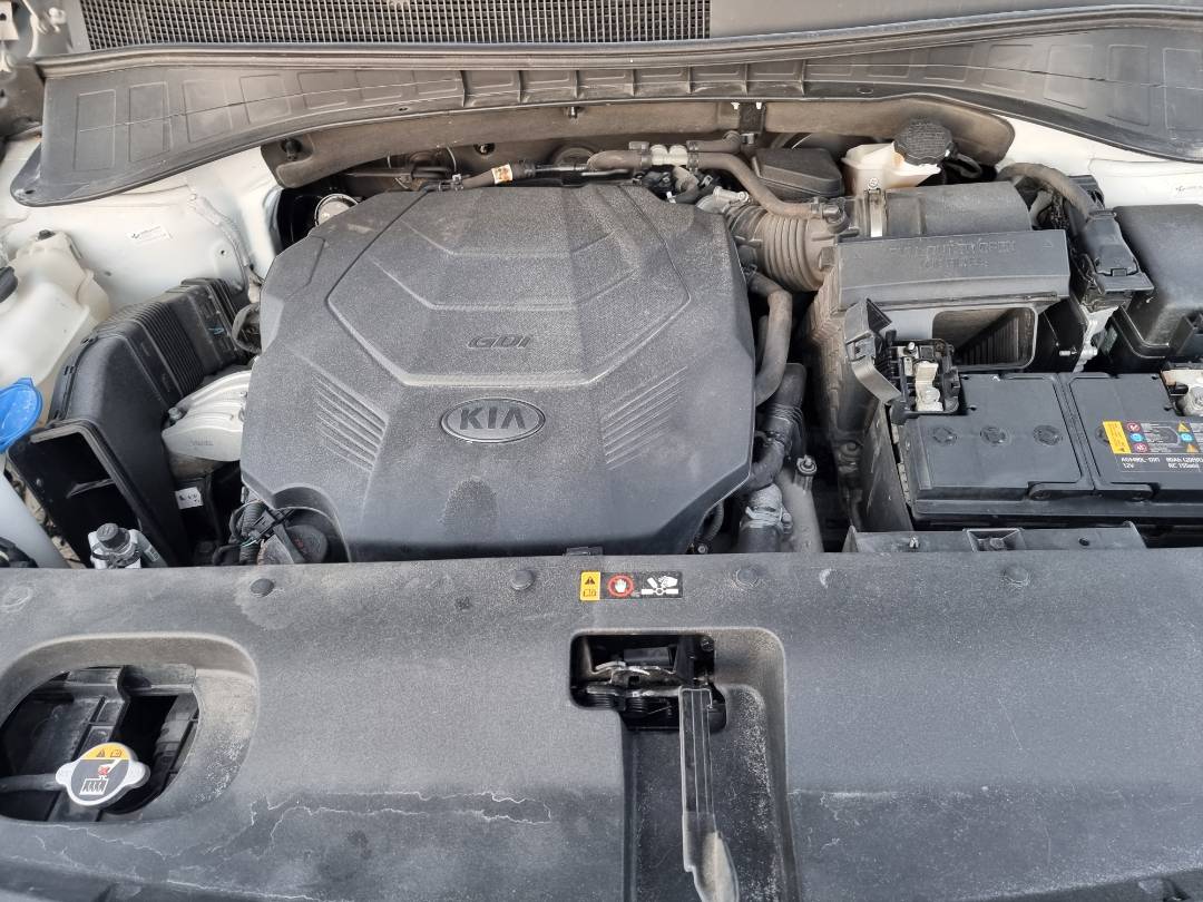 2019 KIA SORENTO — 75567 Miles — Lot 215487 — Ind. 12 - Marhaba Auctions Used Cars - Image 12