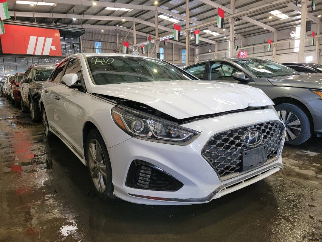 2019 HYUNDAI SONATA — 147185 KM — Lot 82042844 — Main - Marhaba Auctions Used Cars - Image 4