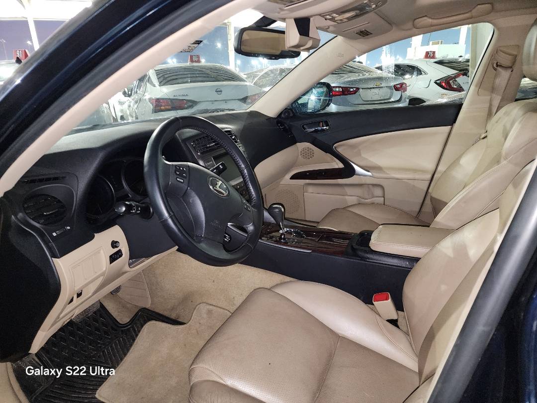 2007 LEXUS IS 250 — 129228 Miles — Lot 46393484 — Souq - Marhaba Auctions Used Cars - Image 10