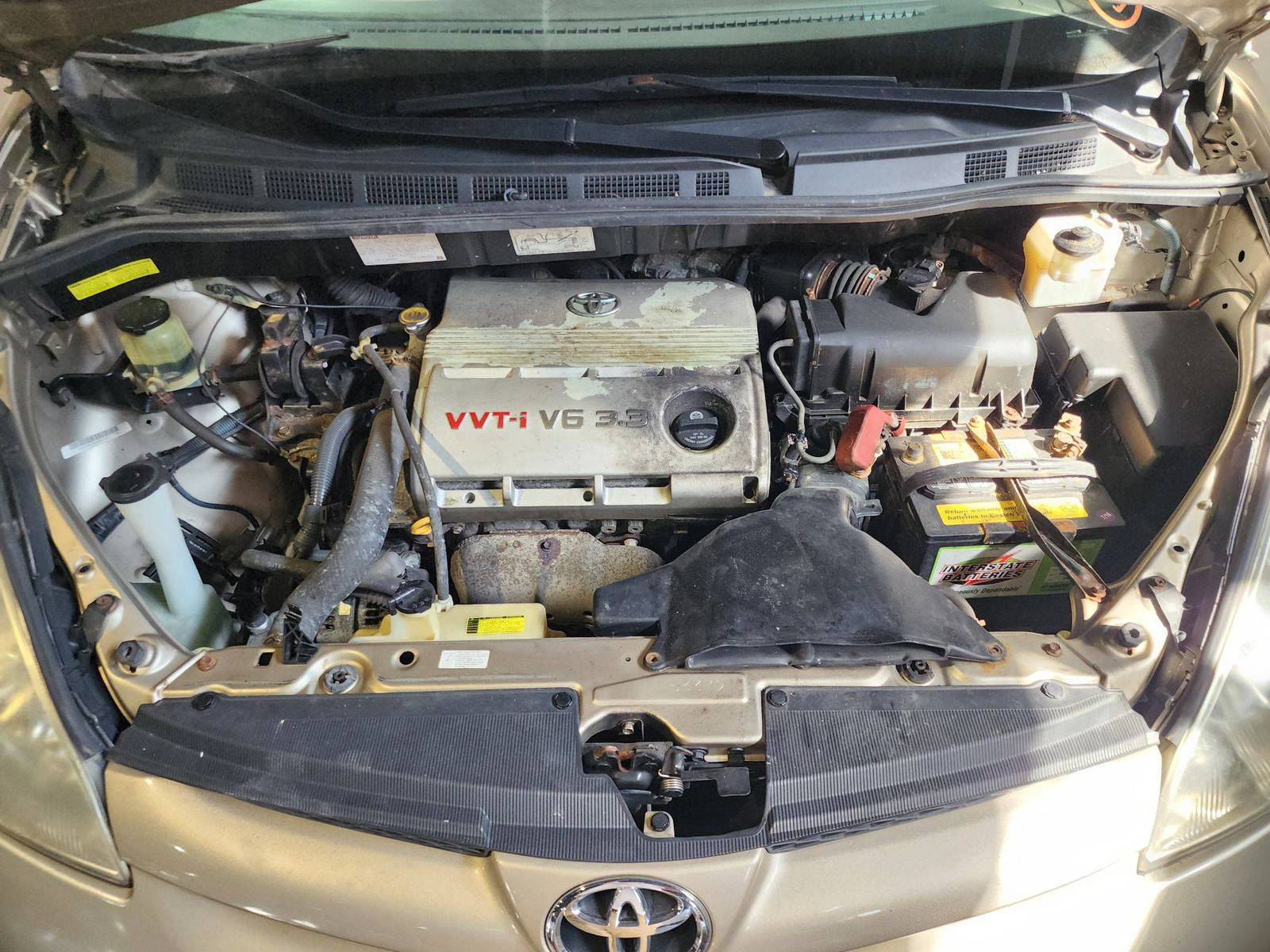 2006 TOYOTA SIENNA — 189862 Miles — Lot 83706 — Al Quoz - Marhaba Auctions Used Cars - Image 11