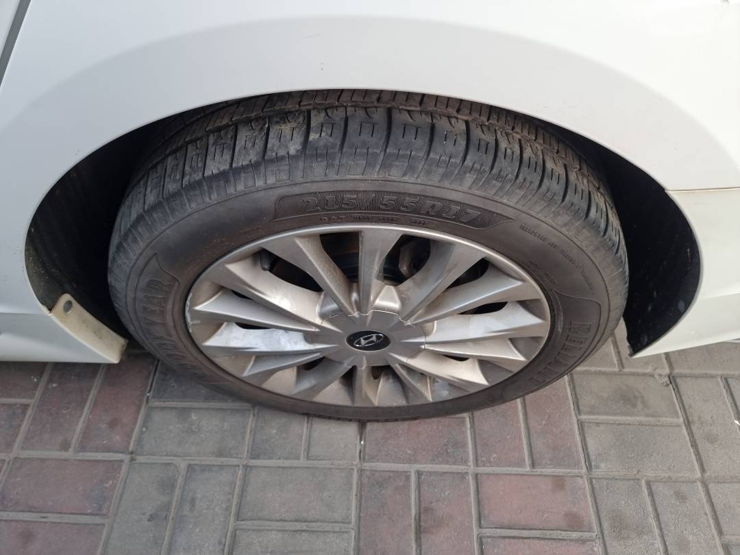 HYUNDAI SONATA 2015 - Marhaba Auction Used Cars - Image 6