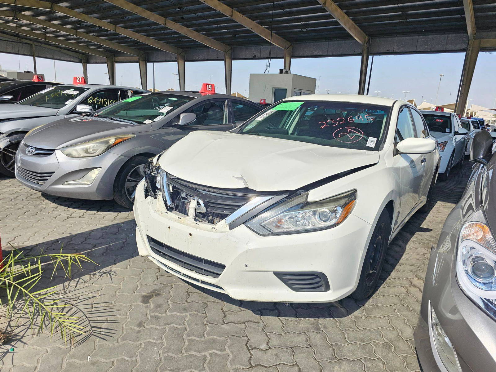 2016 NISSAN ALTIMA — 159092 Miles — Lot GC232695 — Souq - Marhaba Auctions Used Cars - Image 5