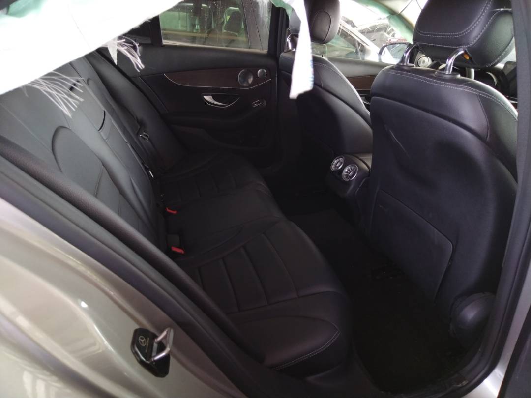 2020 MERCEDES BENZ C300 — 40262 Miles — Lot 42989433 - Marhaba Auctions Used Cars - Image 5