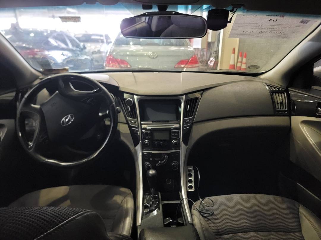 2010 HYUNDAI SONATA — 148992 KM — Lot A090704 — Main - Marhaba Auctions Used Cars - Image 7