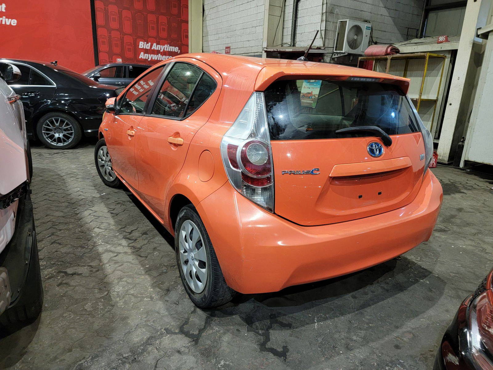 2012 TOYOTA PRIUS C — 147896 Miles — Lot 39C1027203 — Main - Marhaba Auctions Used Cars - Image 5