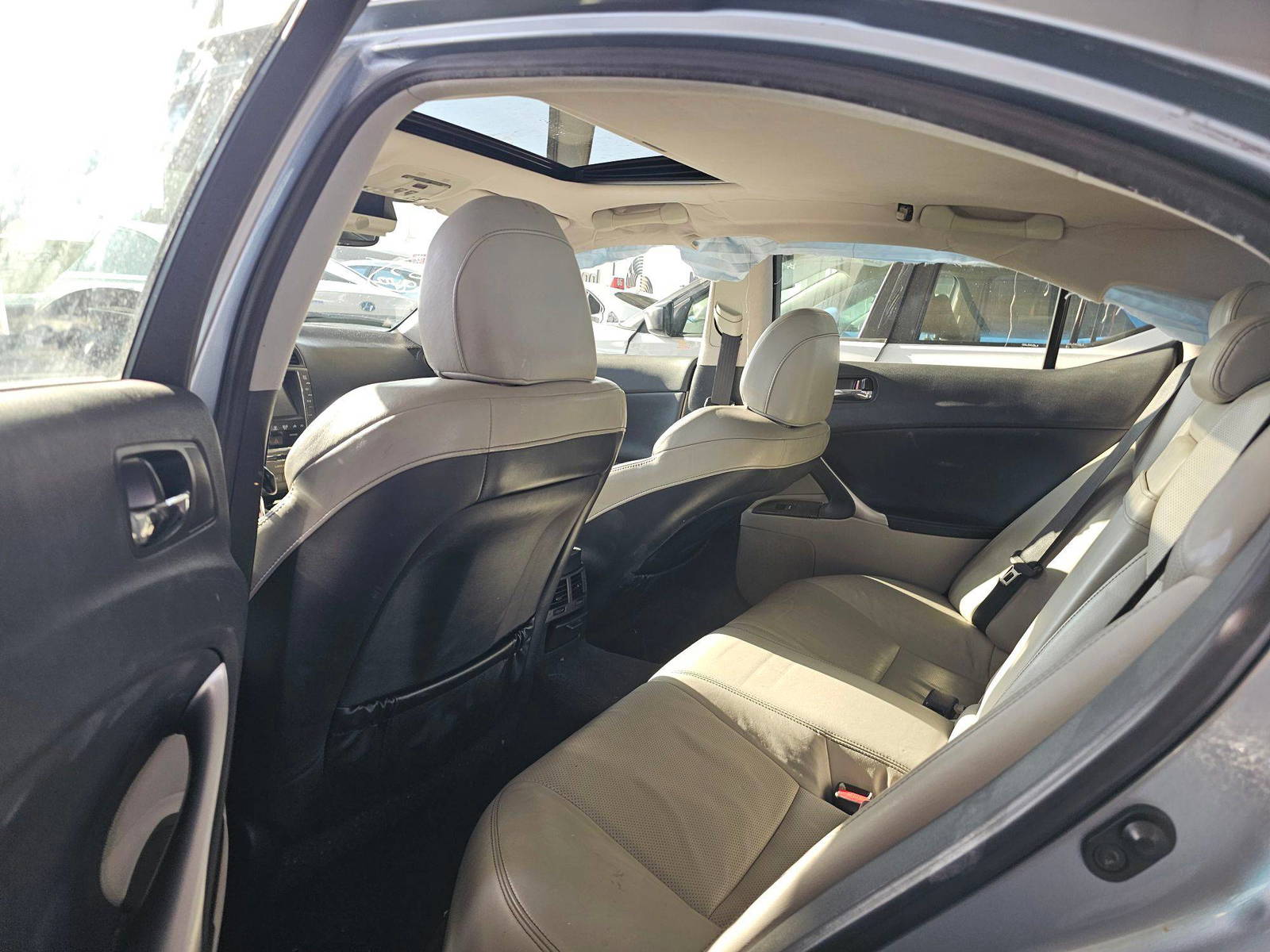 LEXUS IS 250 2010 - Marhaba Auction Used Cars - Image 6