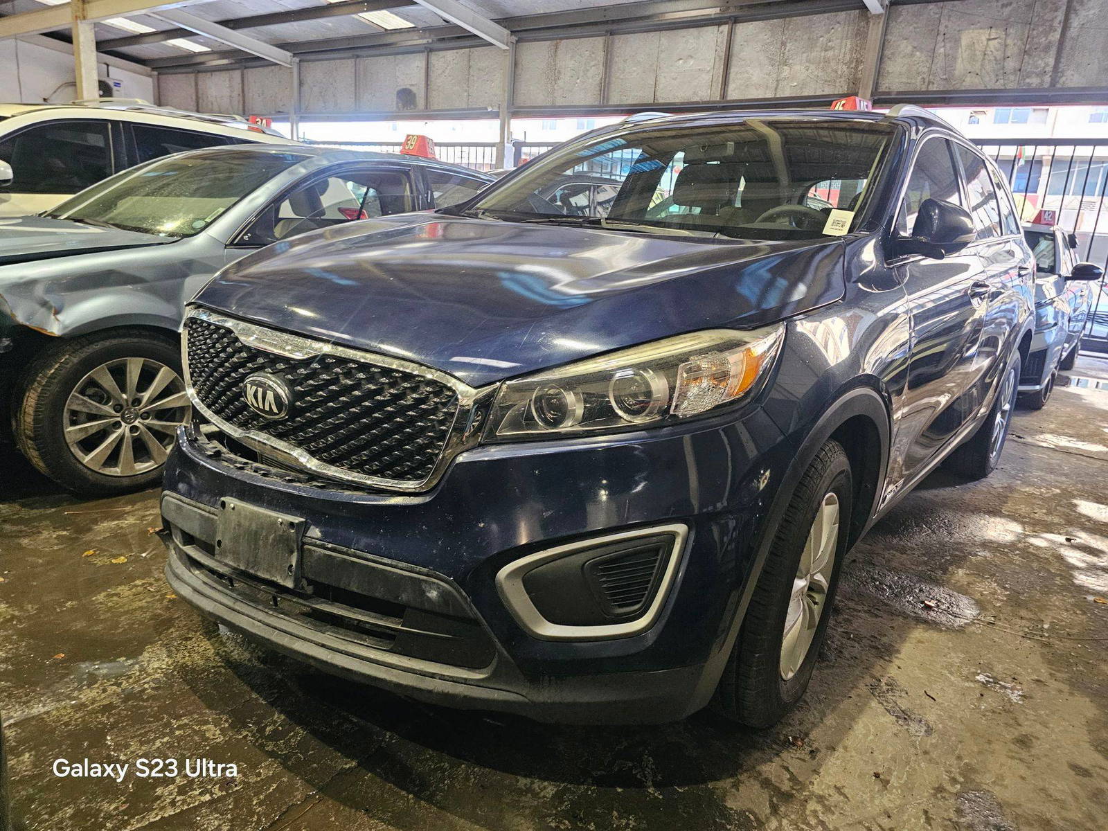 2017 KIA SORENTO — 172954 Miles — Lot 43508711 — Main - Marhaba Auctions Used Cars - Image 4