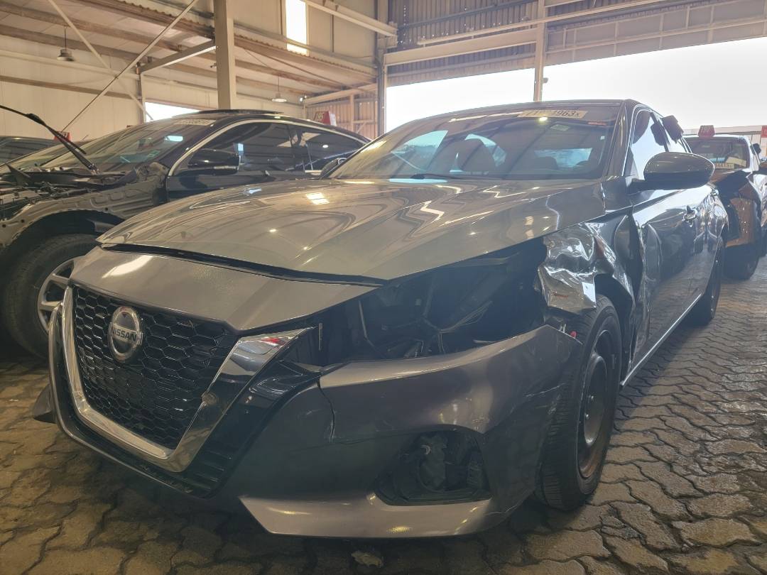 2019 NISSAN ALTIMA — 144822 Miles — Lot C212528 - Marhaba Auctions Used Cars - Image 9