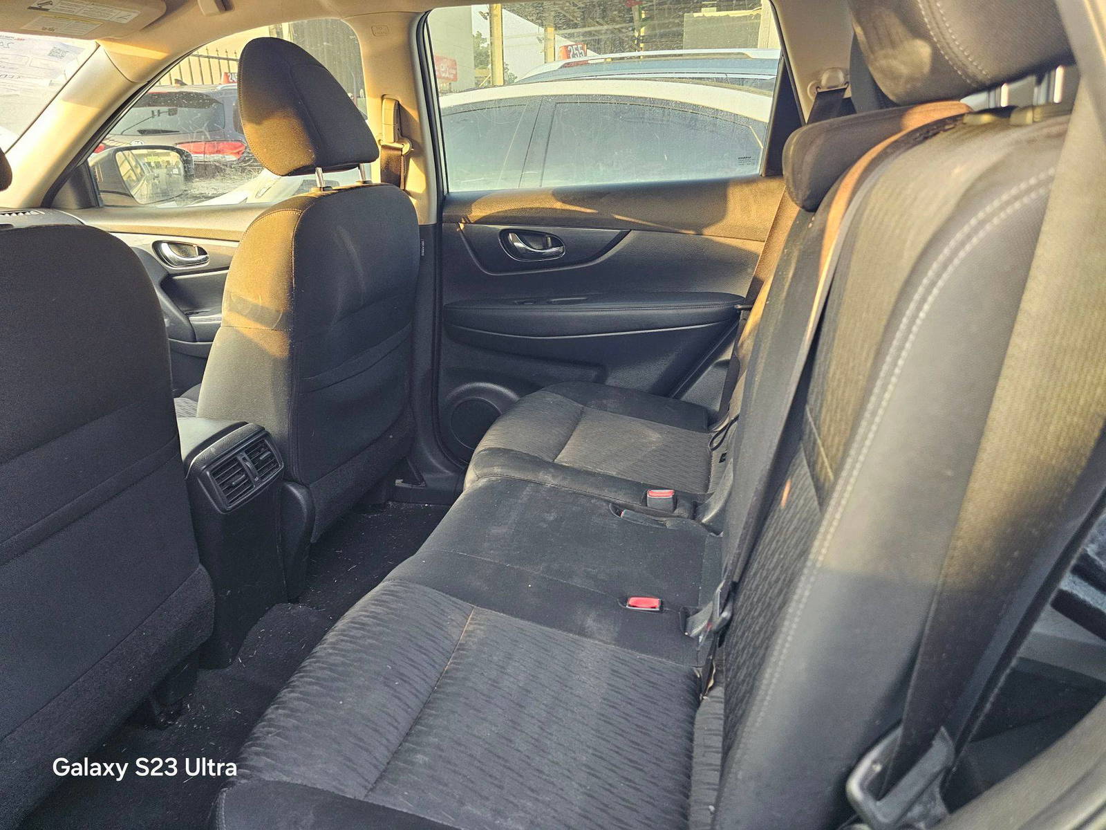 NISSAN ROGUE 2017 - Marhaba Auction Used Cars - Image 9