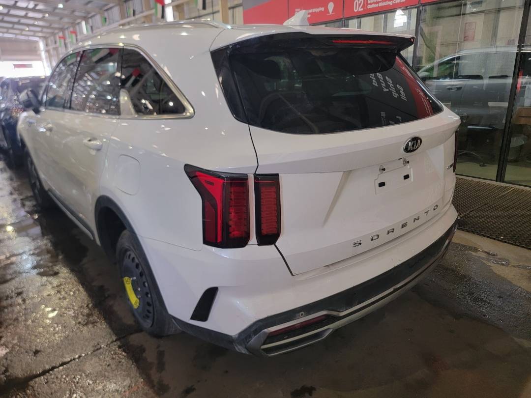 2021 KIA SORENTO — 46729 Miles — Lot 36850244 — Main - Marhaba Auctions Used Cars - Image 3