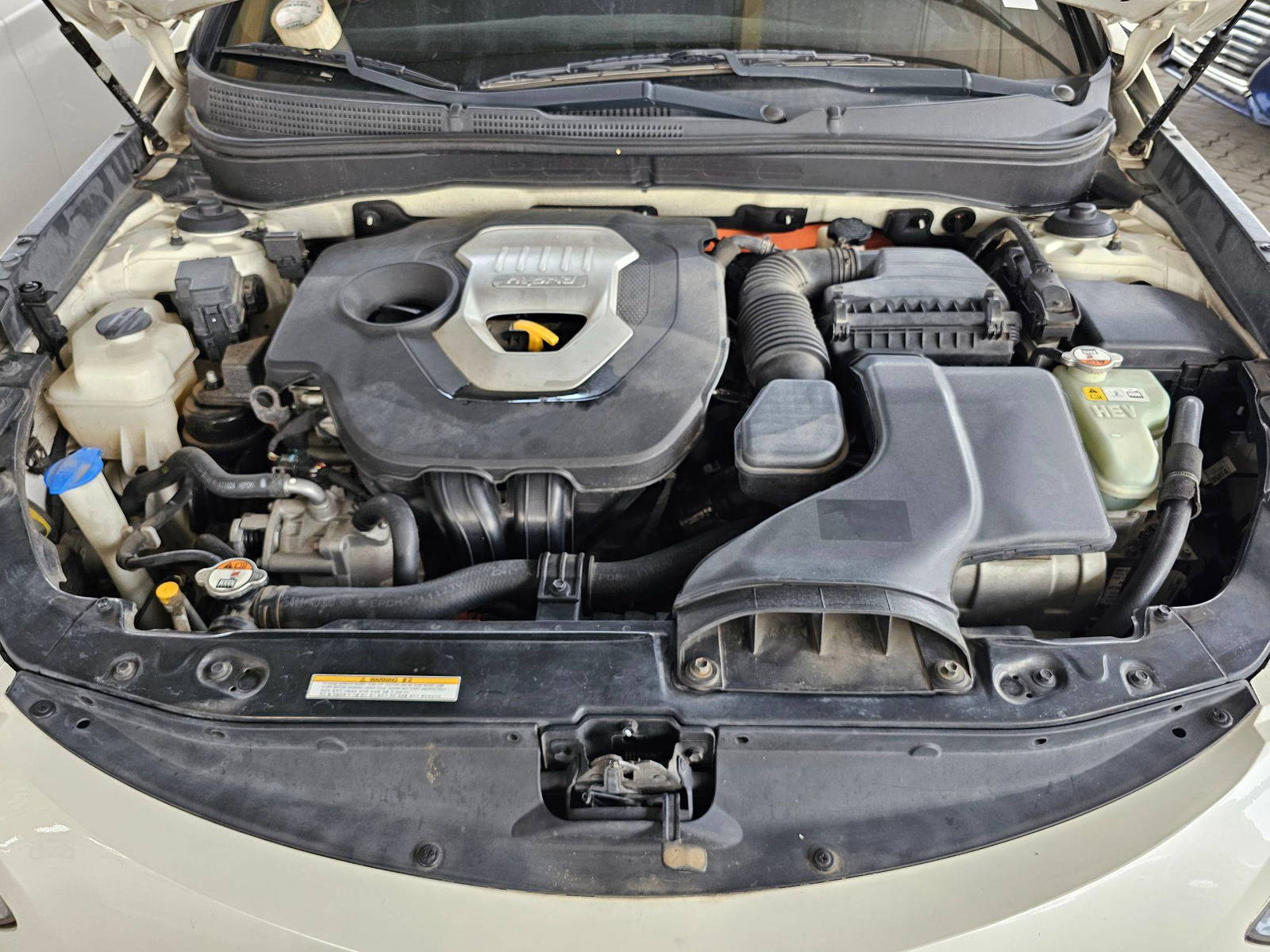 HYUNDAI SONATA 2012 - Marhaba Auction Used Cars - Image 12