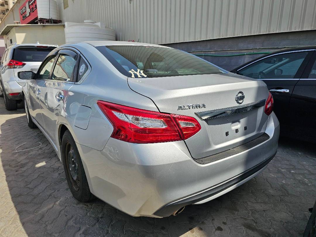 NISSAN ALTIMA