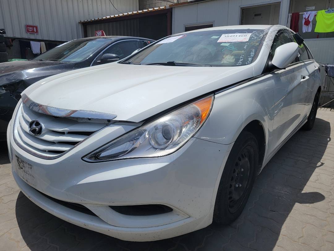 2012 HYUNDAI SONATA — 111737 Miles — Lot CH384635 - Marhaba Auctions Used Cars - Image 8
