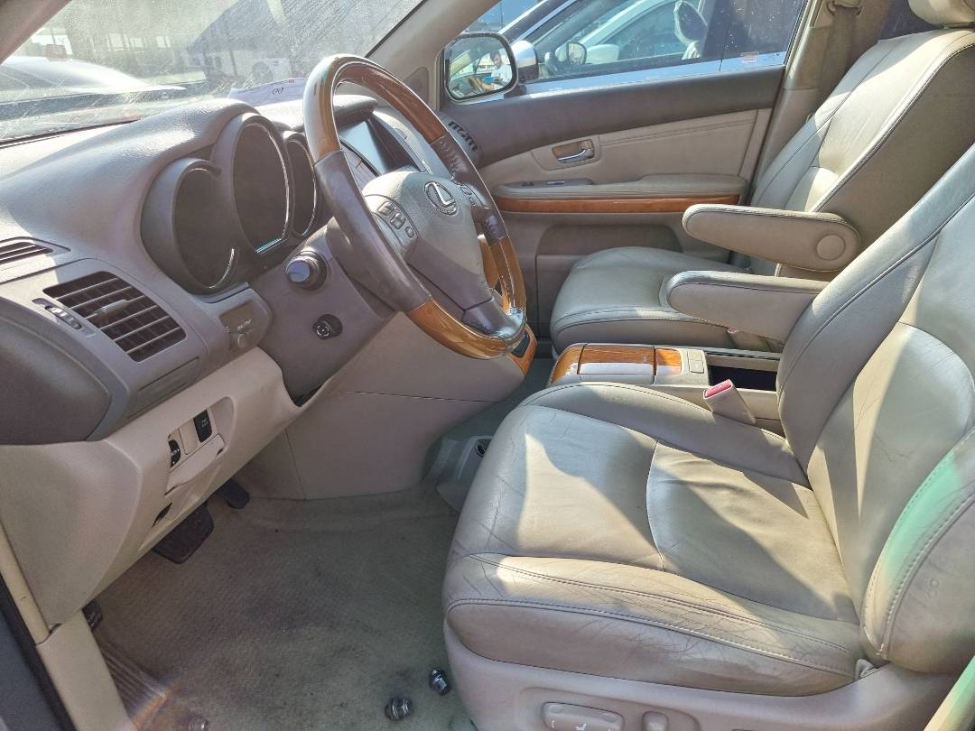 2008 LEXUS RX 350 — 209627 Miles — Lot 125487 — Souq - Marhaba Auctions Used Cars - Image 6