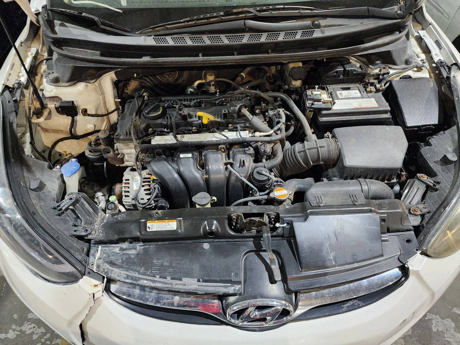 2011 HYUNDAI ELANTRA — 175143 Miles — Lot 40329957 — Al Quoz - Marhaba Auctions Used Cars - Image 12