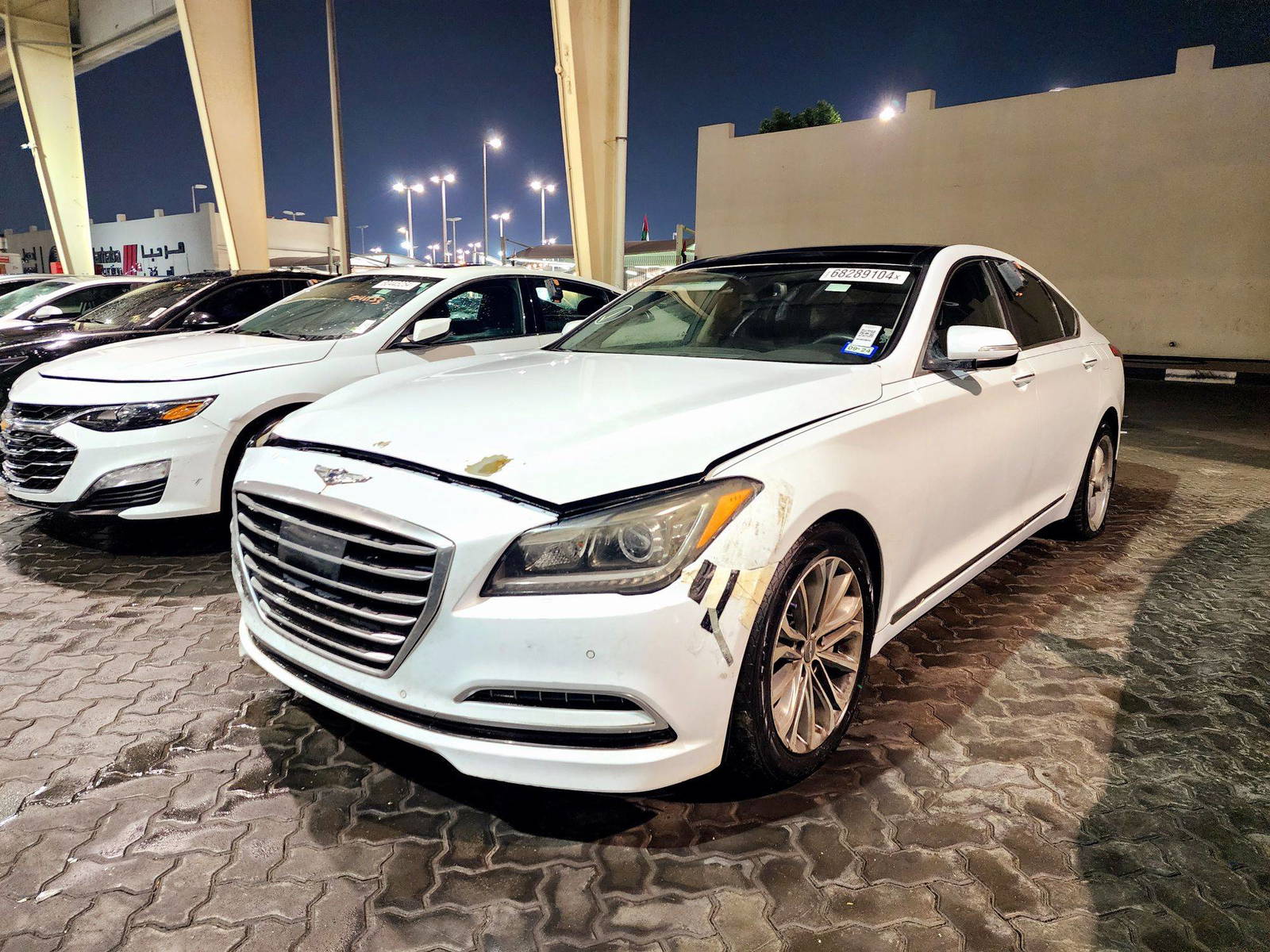2015 HYUNDAI GENESIS — 137908 Miles — Lot 68289104 — Souq - Marhaba Auctions Used Cars - Image 5