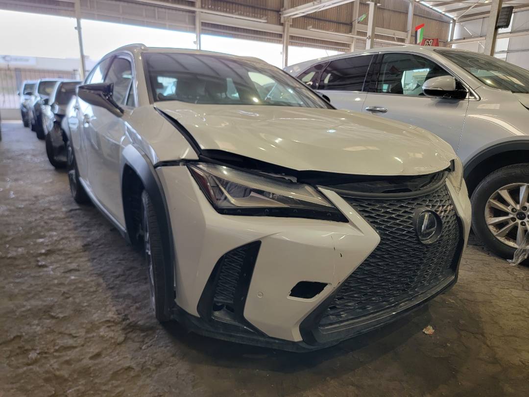 2019 LEXUS UX 200 — 47725 KM — Lot K2003584 — Main - Marhaba Auctions Used Cars - Image 4
