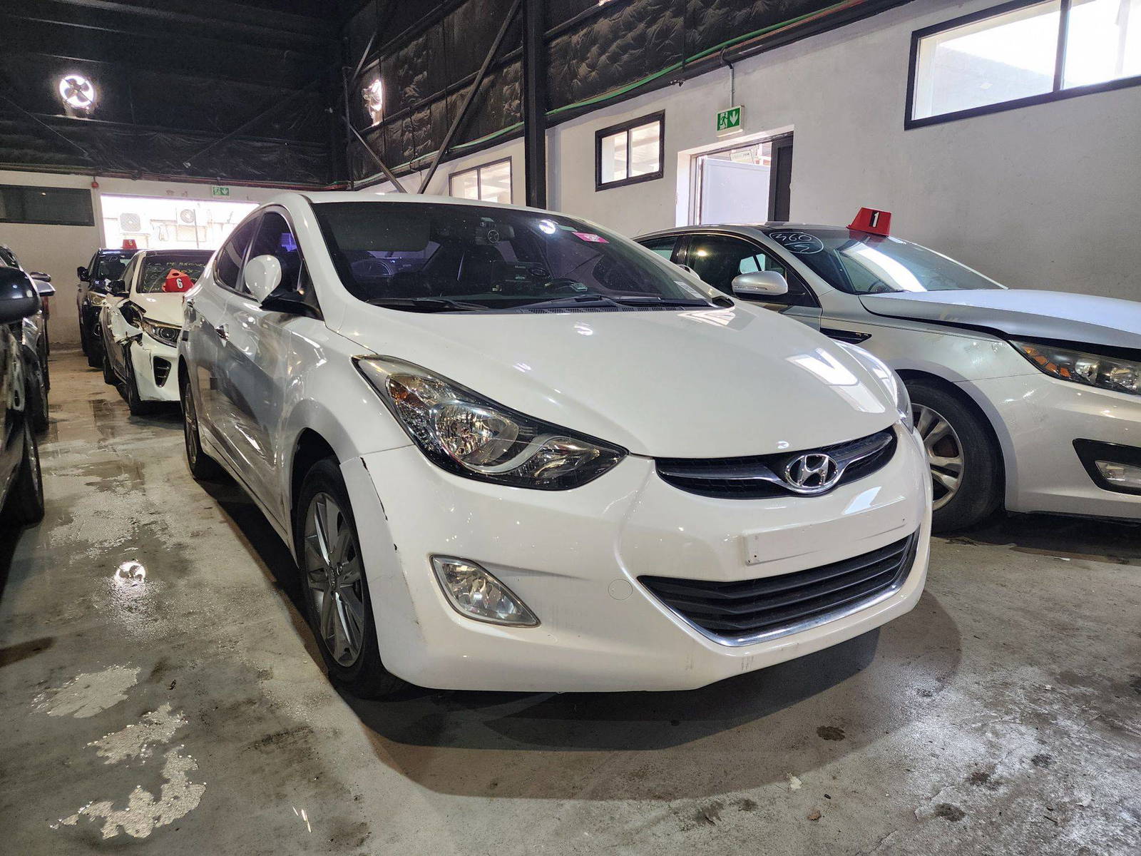 2013 HYUNDAI AVANTE — 181390 KM — Lot 704230 — Main - Marhaba Auctions Used Cars - Image 4
