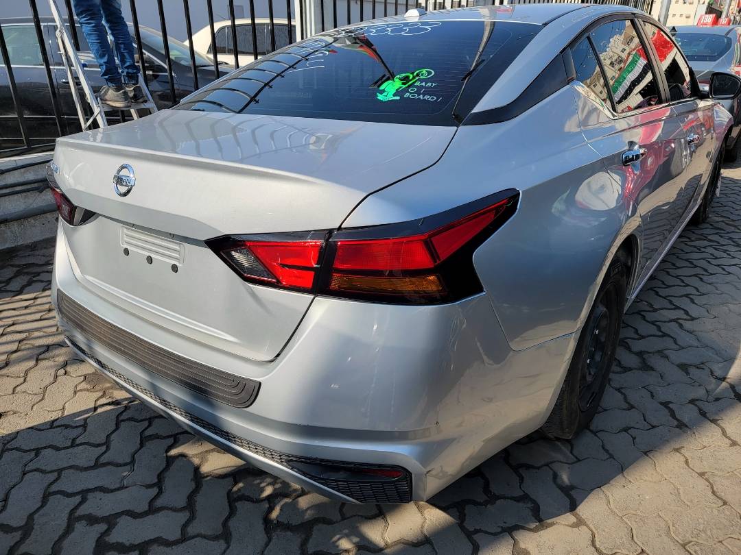 2019 NISSAN ALTIMA — 108615 Miles — Lot 23333 - Marhaba Auctions Used Cars - Image 3