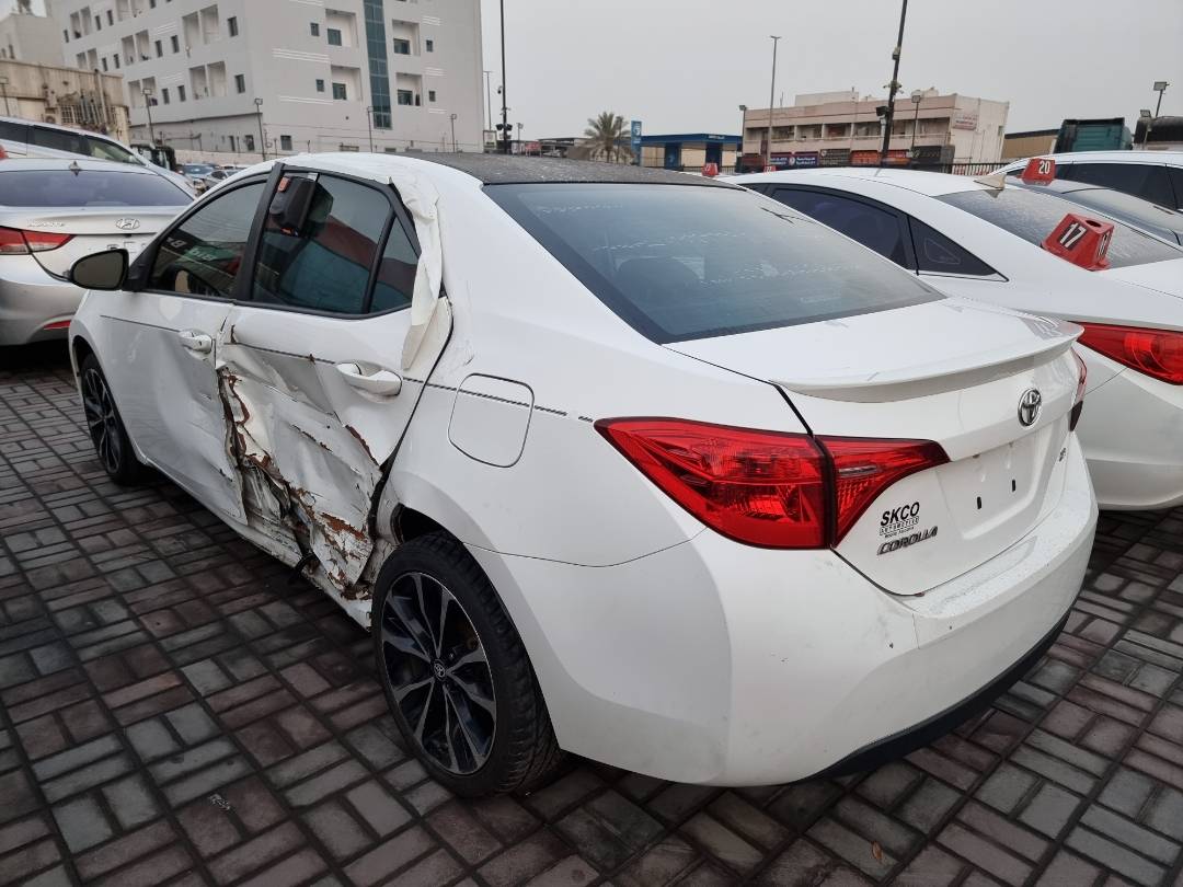 2018 TOYOTA COROLLA — 100102 Miles — Lot C968712 — Ind. 12 - Marhaba Auctions Used Cars - Image 4