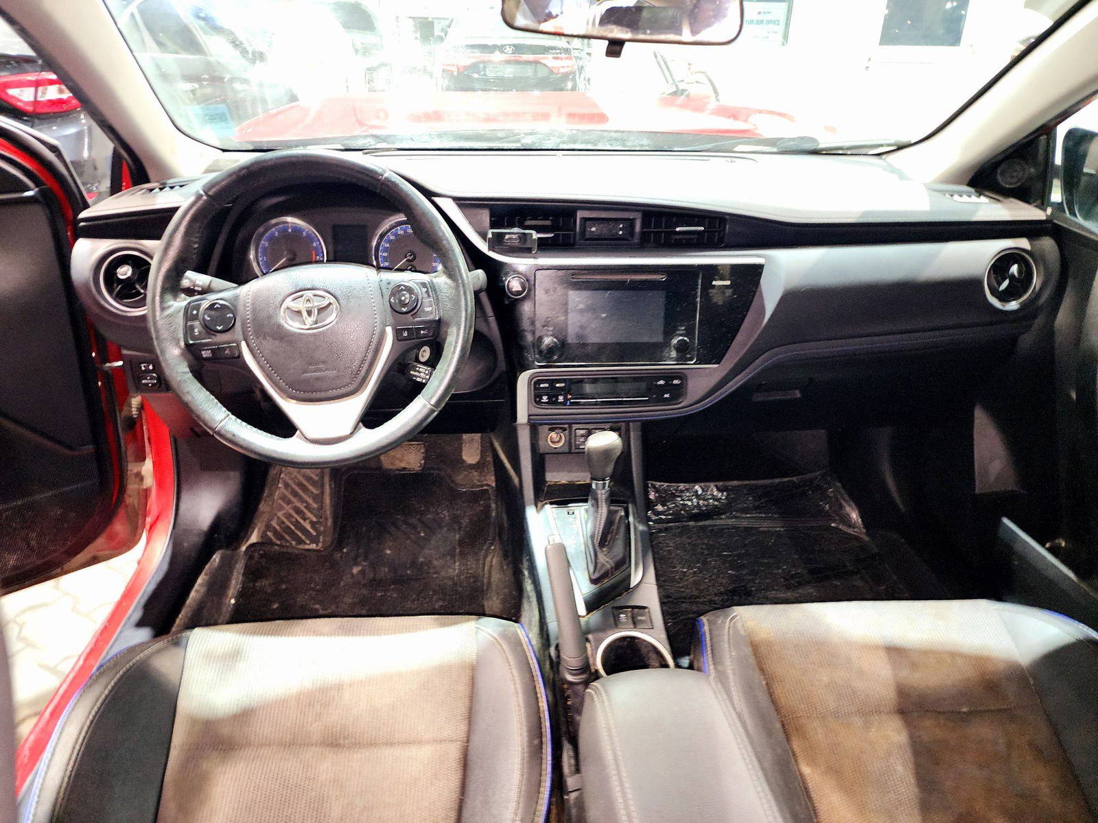 2017 TOYOTA COROLLA — 124666 KM — Lot 787478 — Souq - Marhaba Auctions Used Cars - Image 7