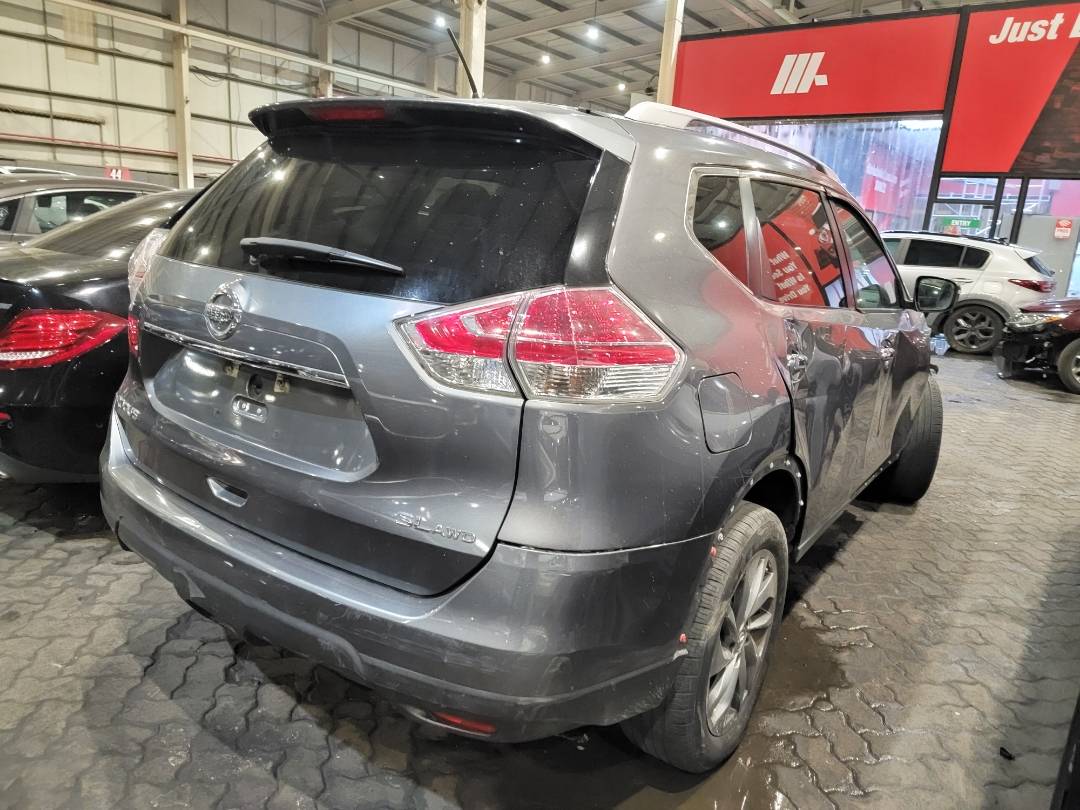 2015 NISSAN ROGUE — 126970 Miles — Lot MV4FC817407 — Main - Marhaba Auctions Used Cars - Image 4