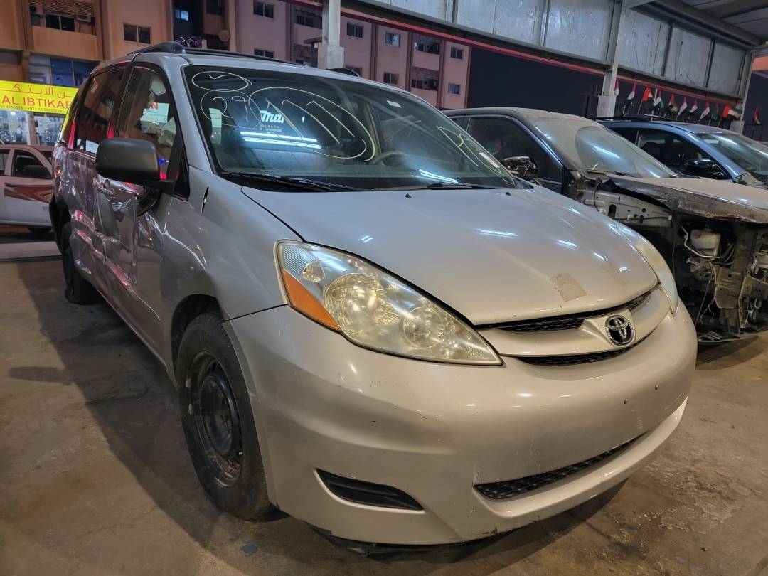 2009 TOYOTA SIENNA — 228313 Miles — Lot 279438 — Main - Marhaba Auctions Used Cars - Image 3