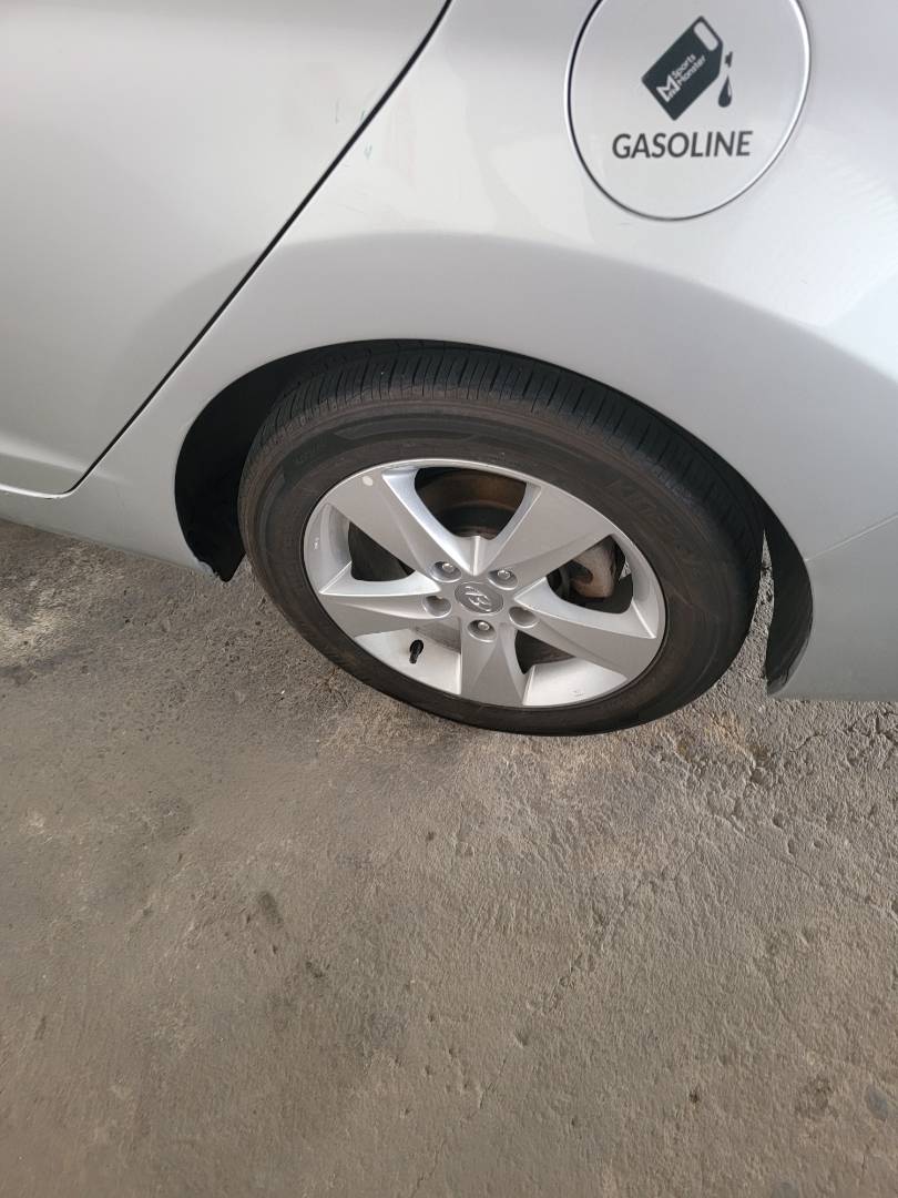 2011 HYUNDAI AVANTE — 162051 KM — Lot U058526 — Main - Marhaba Auctions Used Cars - Image 8