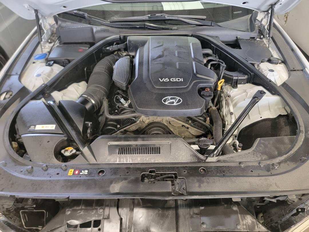 2016 HYUNDAI GENESIS — 98345 Miles — Lot 43280594 — Main - Marhaba Auctions Used Cars - Image 12