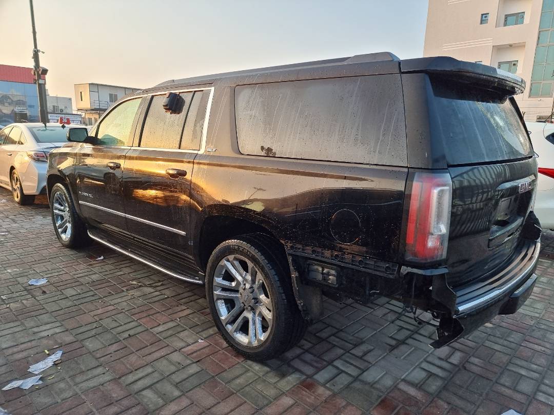 2018 GMC YUKON XL K1500 SLT — 171732 Miles — Lot C5JR145944 — Ind. 12 - Marhaba Auctions Used Cars - Image 5