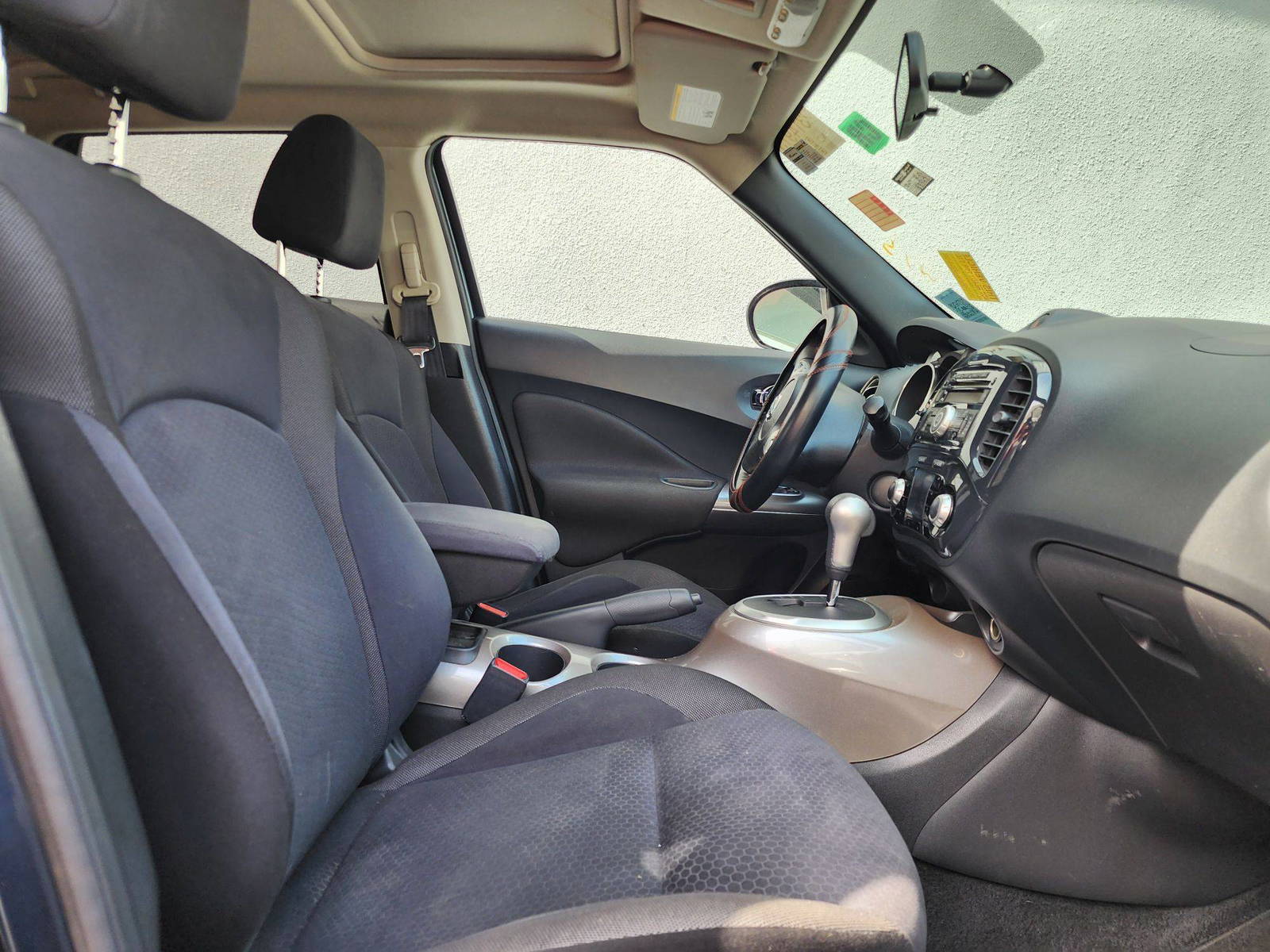 2011 NISSAN JUKE — 158547 Miles — Lot 009381 — Al Quoz - Marhaba Auctions Used Cars - Image 9