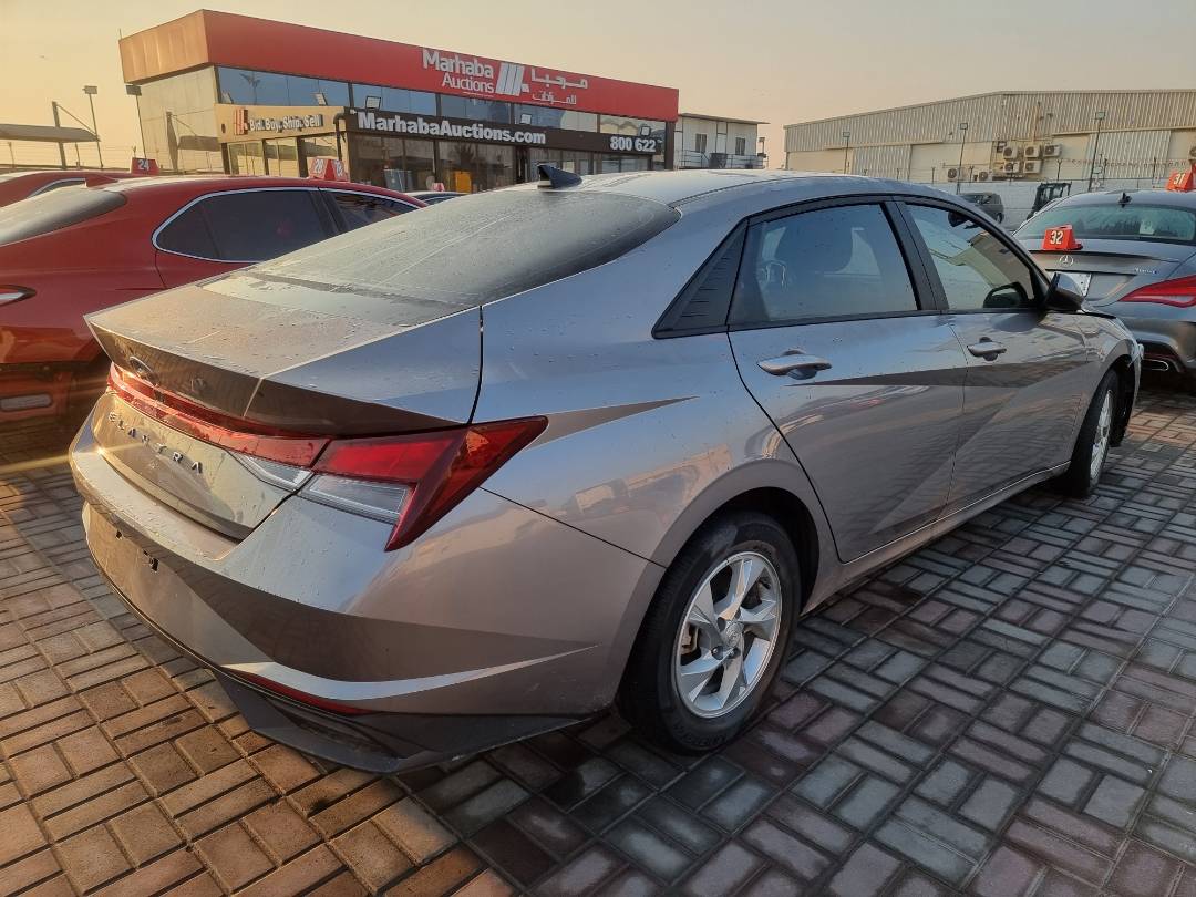2022 HYUNDAI ELANTRA — 32633 Miles — Lot 40312963 — Main - Marhaba Auctions Used Cars - Image 4