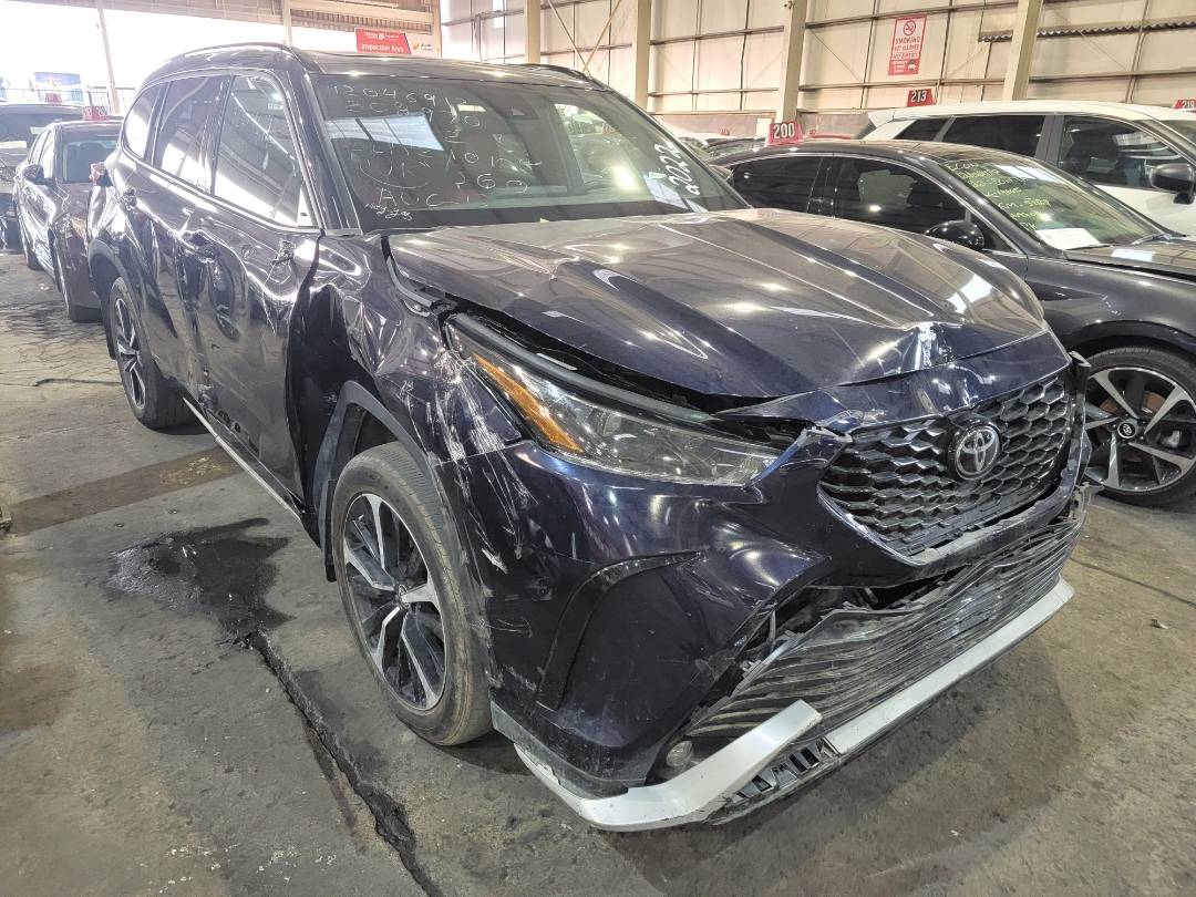 2022 TOYOTA HIGHLANDER — 27666 KM — Lot NS208970 — Main - Marhaba Auctions Used Cars - Image 4