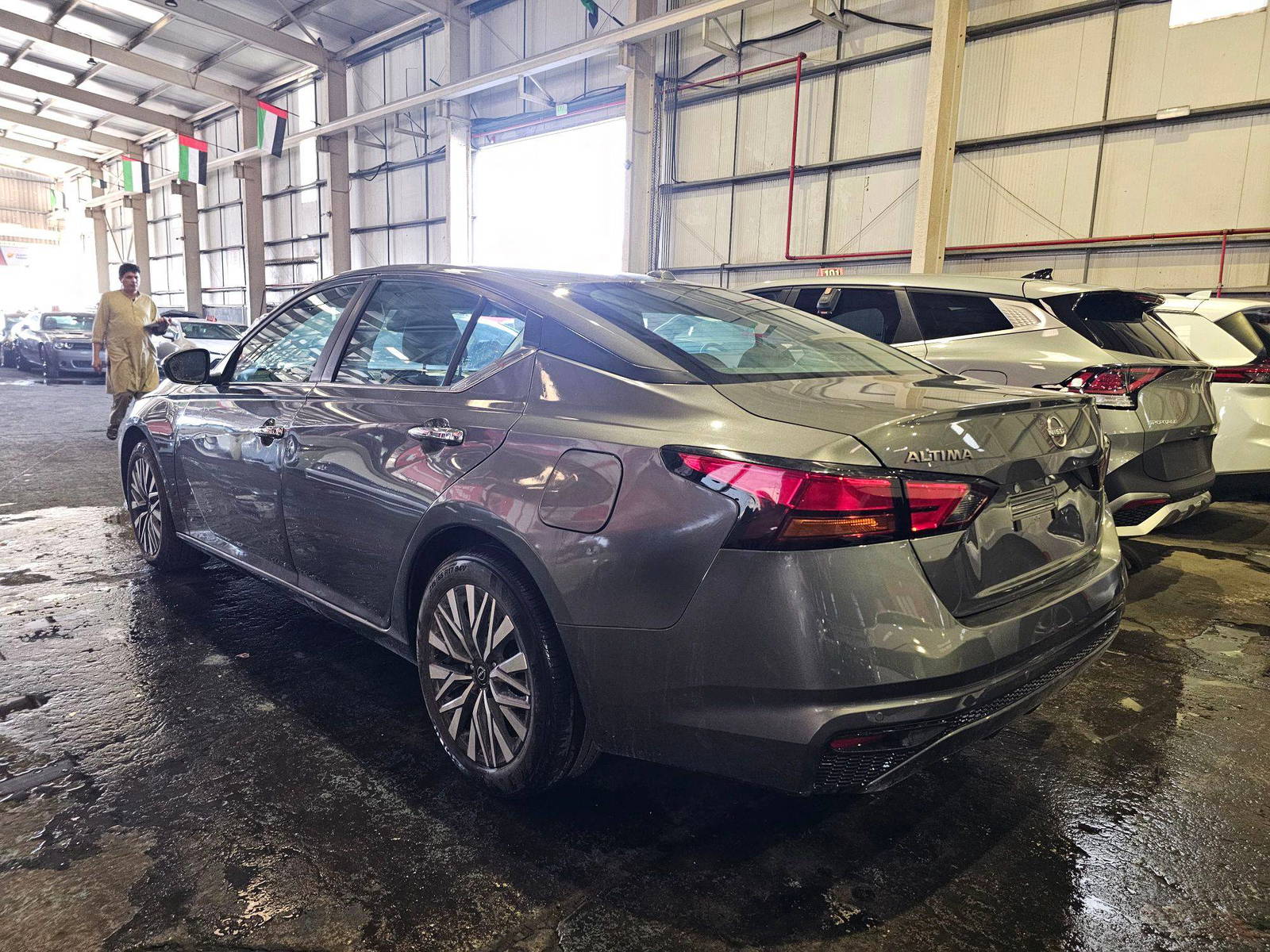 2025 NISSAN ALTIMA — 15966 KM — Lot 5SN404128 — Main - Marhaba Auctions Used Cars - Image 3