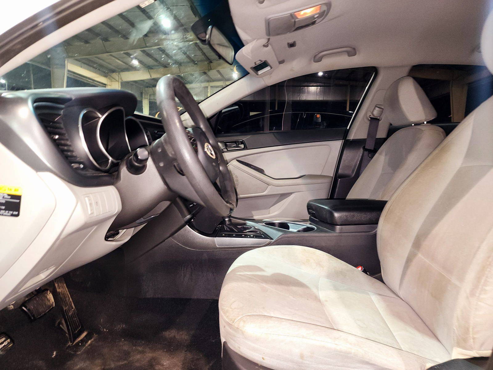 2014 KIA OPTIMA — 174807 Miles — Lot 81038514 — Souq - Marhaba Auctions Used Cars - Image 8
