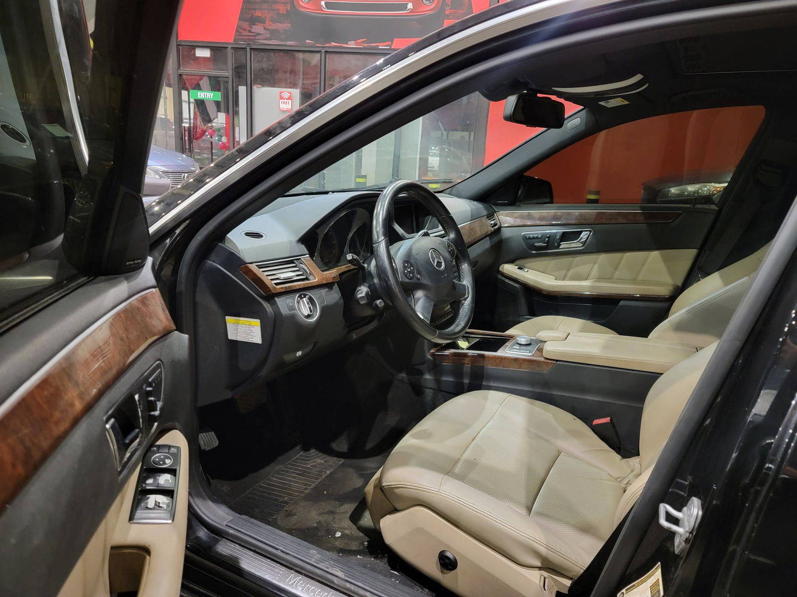 MERCEDES BENZ E 350 2011 - Marhaba Auction Used Cars - Image 8