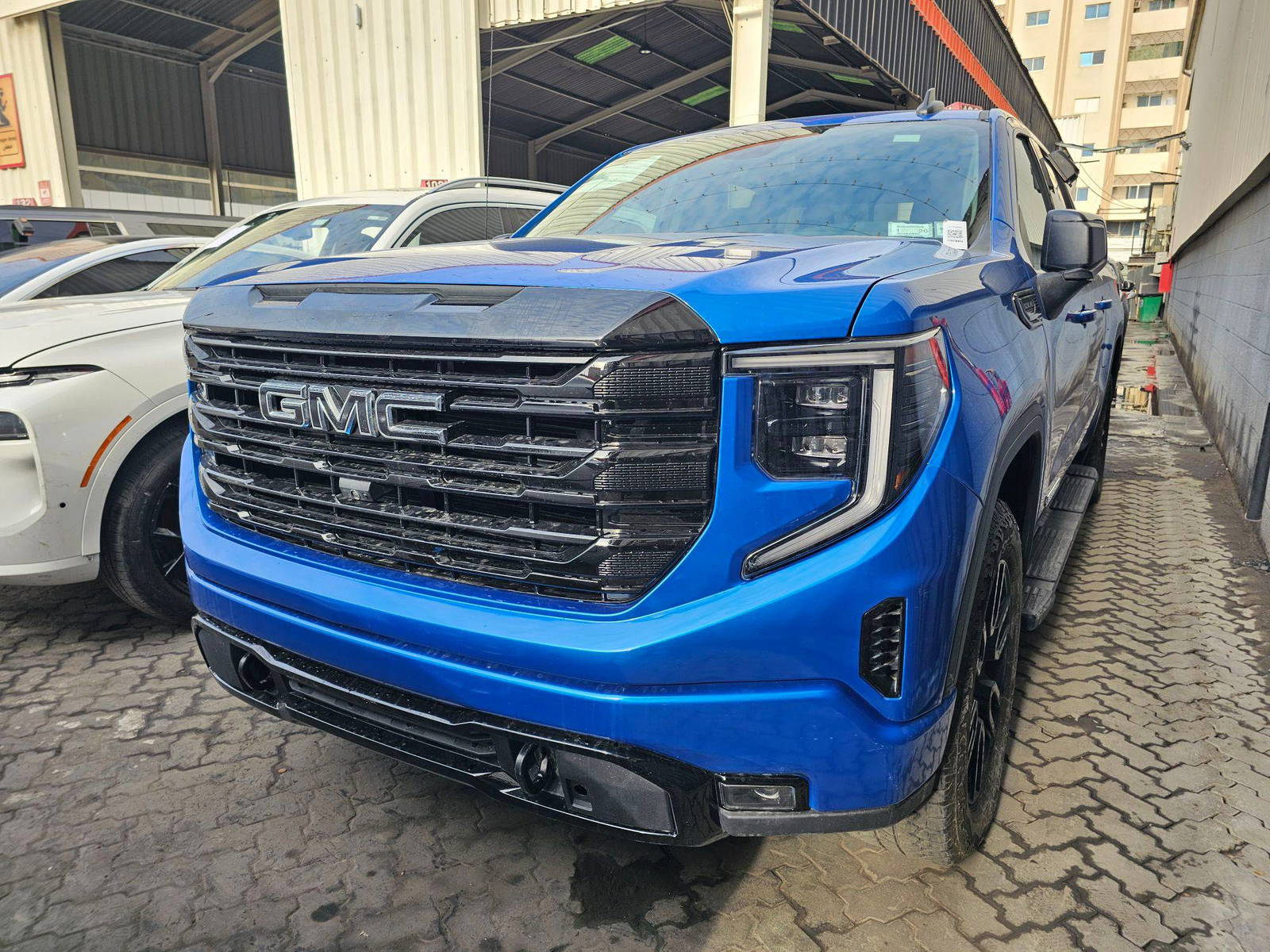 2023 GMC SIERRA — sold — 43190 Miles — Lot 80555605 — Main - Marhaba Auctions Used Cars - Image 2