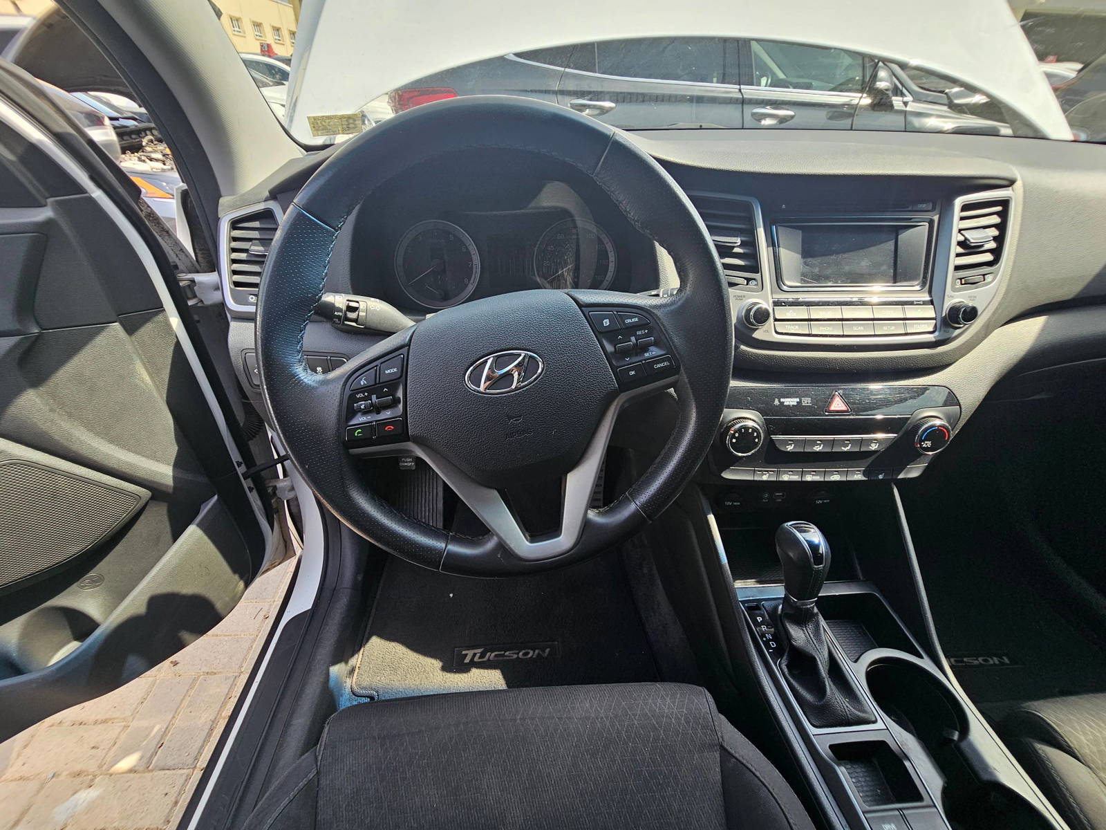 2017 HYUNDAI TUCSON — 114446 Miles — Lot 96786315 - Marhaba Auctions Used Cars - Image 14