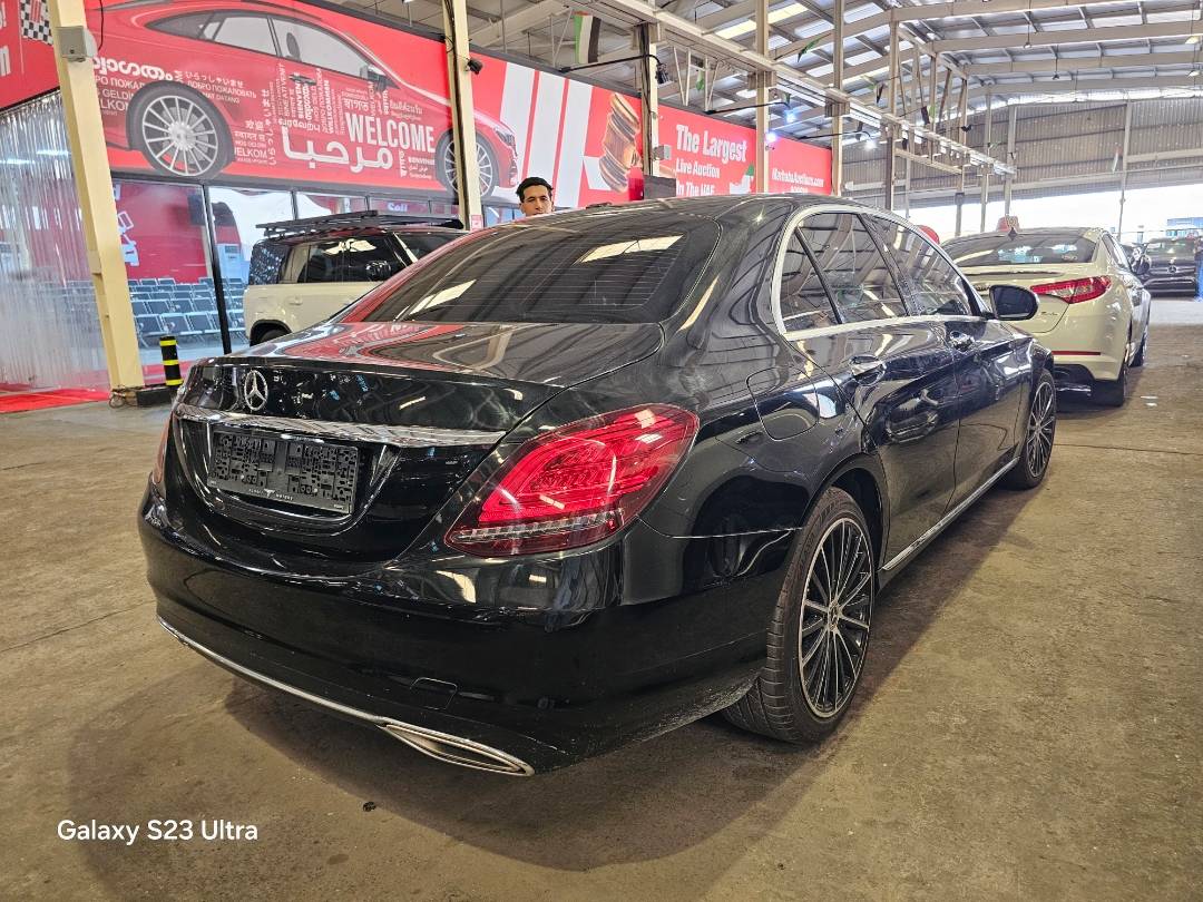 2021 MERCEDES BENZ C300 — 121956 KM — Lot R604479 — Main - Marhaba Auctions Used Cars - Image 5