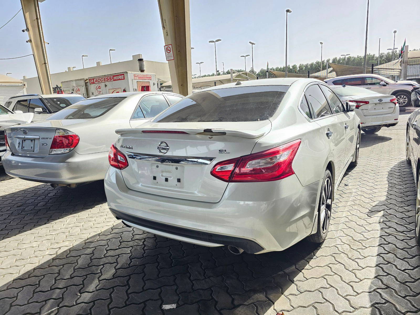 2016 NISSAN ALTIMA — 209377 Miles — Lot GC218080 — Souq - Marhaba Auctions Used Cars - Image 4