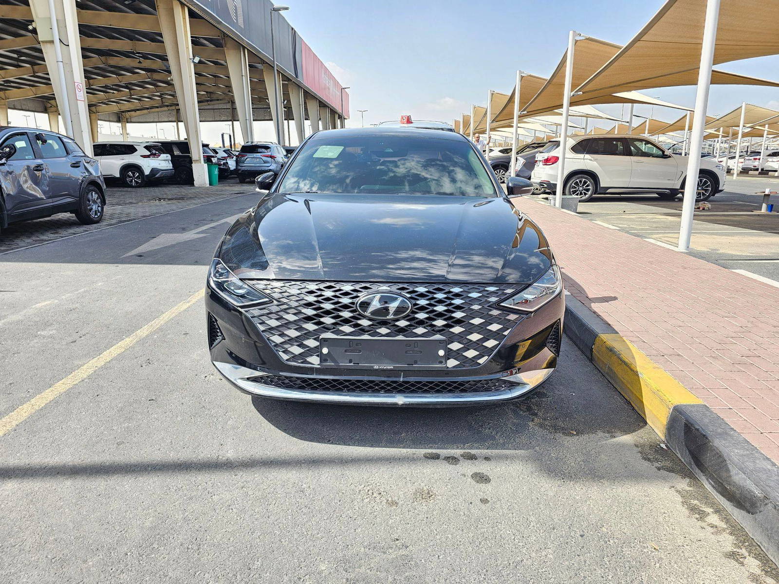 HYUNDAI GRANDEUR 2020 - Marhaba Auction Used Cars - Image 3
