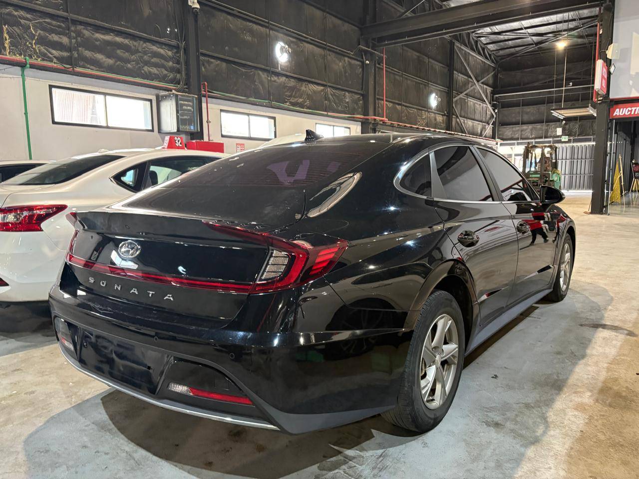 2020 HYUNDAI SONATA — 108472 KM — Lot 007595 — Main - Marhaba Auctions Used Cars - Image 13