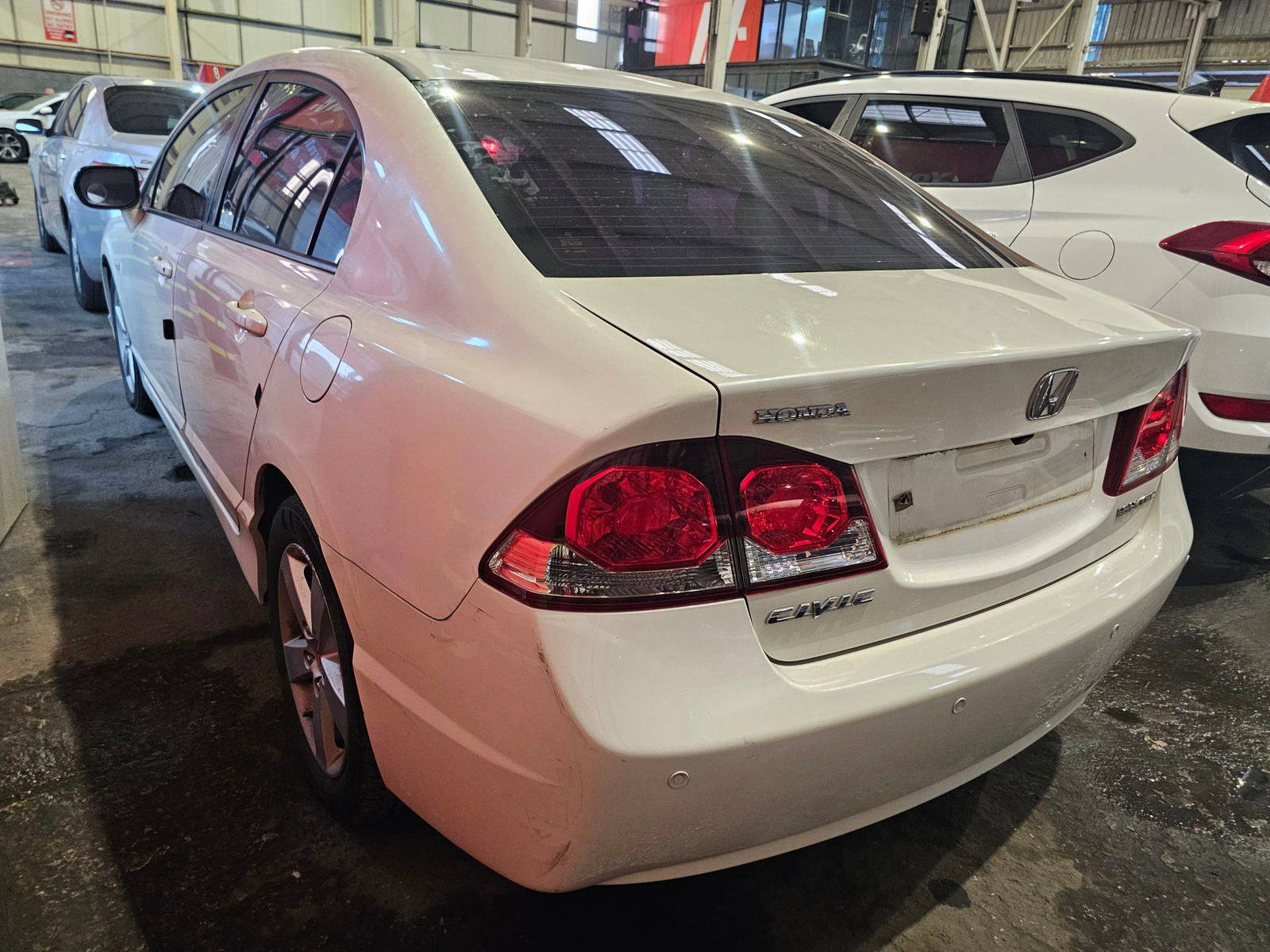 2009 HONDA CIVIC — 156245 KM — Lot 200789 — Main - Marhaba Auctions Used Cars - Image 5
