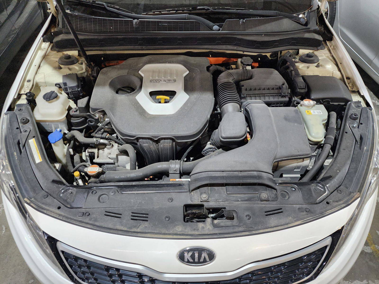 2012 KIA K5 — 142107 KM — Lot 2963 — Al Quoz - Marhaba Auctions Used Cars - Image 12
