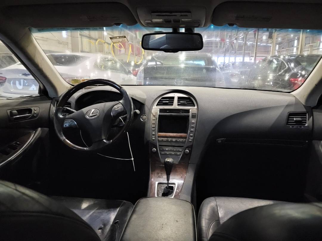 2011 LEXUS ES 350 — 126899 Miles — Lot 2461900 — Main - Marhaba Auctions Used Cars - Image 8