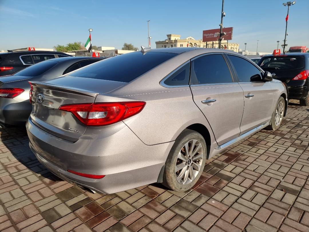 2015 HYUNDAI SONATA — 171945 Miles — Lot 125487 — Ind. 12 - Marhaba Auctions Used Cars - Image 4
