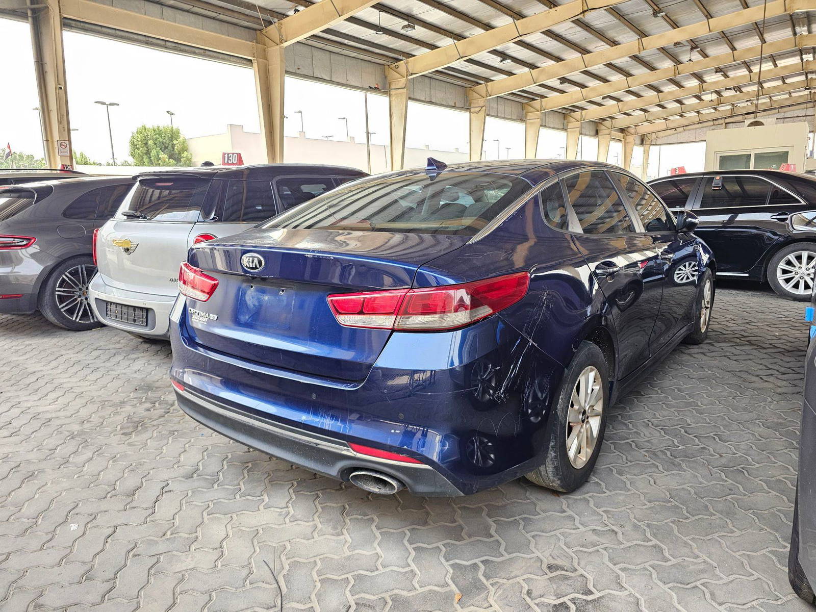 2018 KIA OPTIMA — 171442 Miles — Lot 752110 — Souq - Marhaba Auctions Used Cars - Image 4