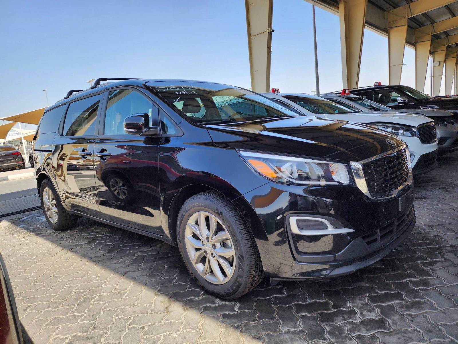 2020 KIA SEDONA — 86653 Miles — Lot 39475375 — Souq - Marhaba Auctions Used Cars - Image 3