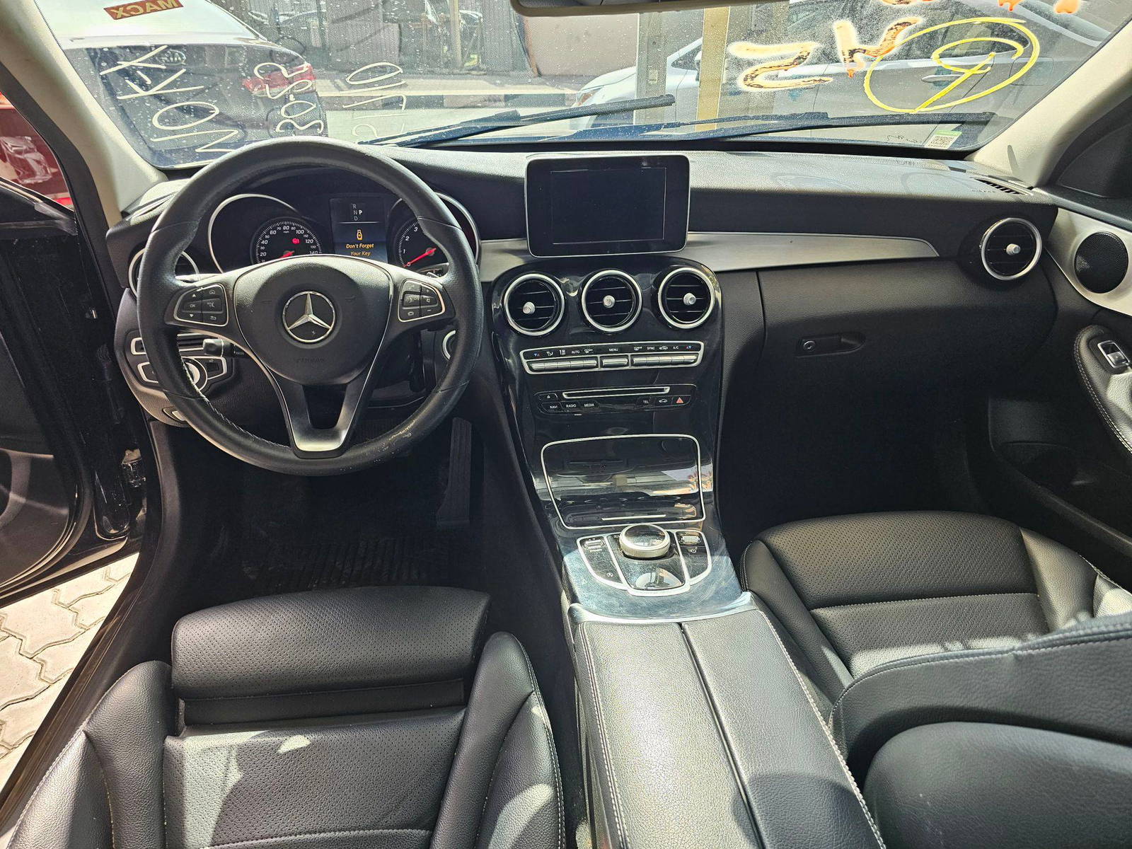 2018 MERCEDES BENZ C300 — 111202 Miles — Lot BXJU251710 — Souq - Marhaba Auctions Used Cars - Image 7